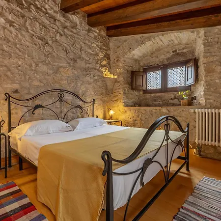 Apartment Santa Teresa *